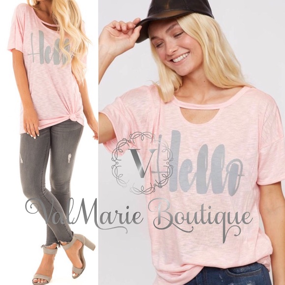 Graphic choker neck tshirt - Picture 2 of 4